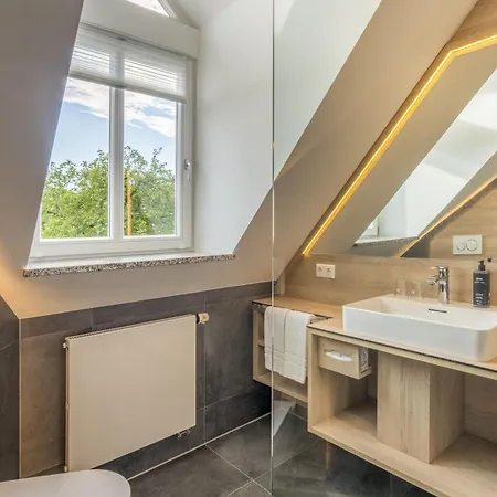 Otel Der Heindlhof 4*