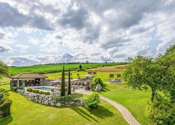 Der Heindlhof 4* Нойальбенройт